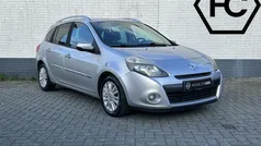Grijs Gebruikt 2011 Renault Clio GrandTour Collection Stationwagen | € 2.950 (Goede deal)