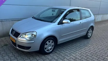Gebruikt 2006 VW Polo Hatchback | € 3.849 (Eerlijke prijs)