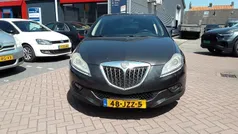 Grijs, metallic lak Gebruikt 2009 Lancia Delta Hatchback | € 1.150 (Goede deal)