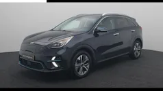 Gebruikt 2020 Kia e-Niro SUV | € 26.440 (Eerlijke prijs)