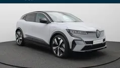 Grijs Gebruikt 2023 Renault Megane E-Tech Techno Hatchback | € 28.990 (Eerlijke prijs)