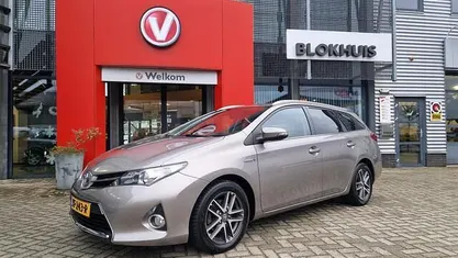 Occasion 2015 Toyota Auris Touring Sports Stationwagen | € 15.445 (Eerlijke prijs)