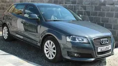 Grijs Gebruikt 2010 Audi A3 Attraction Sedan | € 7.250 (Eerlijke prijs)