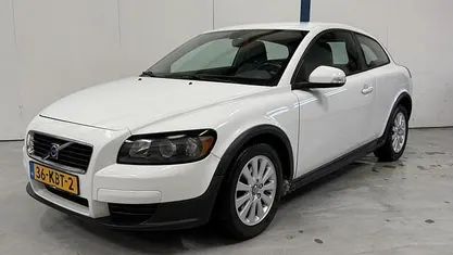 Occasion 2009 Volvo C30 Kinetic Hatchback | € 4.945 (Eerlijke prijs)