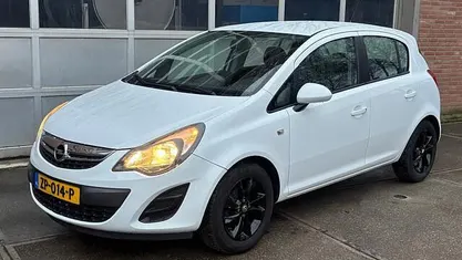 Occasion 2015 Opel Corsa Selection Hatchback | € 4.950 (Eerlijke prijs)