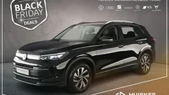 Gebruikt 2024 VW Tiguan Edition SUV | € 44.400 (Eerlijke prijs)