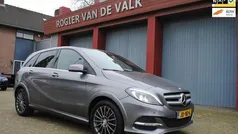 Gebruikt 2016 Mercedes B250e Ambition MPV | € 13.950 (Eerlijke prijs)
