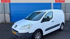 Gebruikt 2010 Peugeot Partner MPV | € 2.950 (Eerlijke prijs)