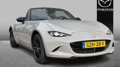 Gebruikt 2025 Mazda MX5 Exclusive-Line Cabriolet | € 39.895 (Eerlijke prijs)