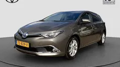 Gebruikt 2018 Toyota Auris Executive Hatchback | € 15.950 (Eerlijke prijs)