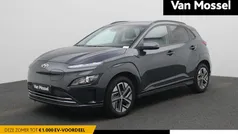 Zwart Gebruikt 2023 Hyundai Kona SUV | € 22.400 (Goede deal)