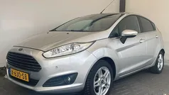 Grijs Gebruikt 2014 Ford Fiesta Titanium Hatchback | € 8.450 (Eerlijke prijs)