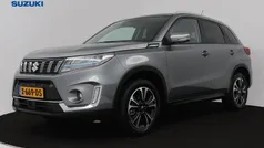 Gebruikt 2023 Suzuki Vitara Style SUV | € 25.945 (Eerlijke prijs)
