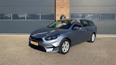Grijs Gebruikt 2023 Kia Ceed Hatchback | € 20.945 (Goede deal)