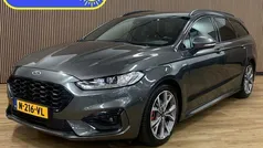 Grijs Gebruikt 2022 Ford Mondeo ST-Line Stationwagen | € 17.945 (Eerlijke prijs)
