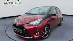 Rood Gebruikt 2020 Toyota Yaris Hatchback | € 17.745 (Eerlijke prijs)