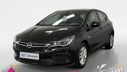 Gar :carbon flash m2 Gebruikt 2016 Opel Astra Edition Hatchback | € 13.435 (Eerlijke prijs)