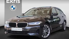 Grijs, metallic lak Gebruikt 2021 BMW 520 Stationwagen | € 38.900 (Eerlijke prijs)