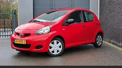Gebruikt 2010 Toyota Aygo Hatchback | € 1.750 (Goede deal)