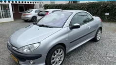 Grijs Gebruikt 2001 Peugeot 206 Cabriolet | € 1.595 (Eerlijke prijs)