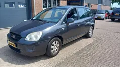 Gebruikt 2008 Kia Carens MPV | € 2.400 (Goede deal)