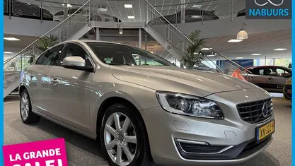 Gebruikt 2017 Volvo S60 Momentum Sedan | € 16.950 (Goede deal)