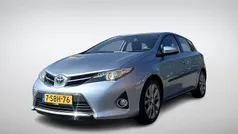Blauw Gebruikt 2013 Toyota Auris Hybrid Hatchback | € 13.279 (Eerlijke prijs)