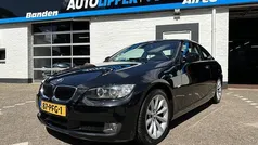 Zwart Gebruikt 2011 BMW 320 Executive Coupé | € 9.850 (Eerlijke prijs)