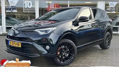 Gebruikt 2018 Toyota RAV4 Hybrid Edition SUV | € 27.950 (Eerlijke prijs)