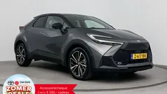 Grijs Gebruikt 2024 Toyota C-HR Executive SUV | € 37.999 (Eerlijke prijs)