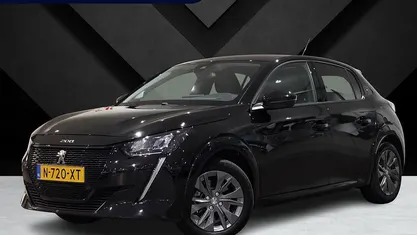 Occasion 2022 Peugeot e-208 Allure Hatchback | € 18.425 (Eerlijke prijs)