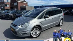 Grijs Gebruikt 2014 Ford S-MAX Titanium MPV | € 11.900 (Goede deal)