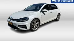 Wit Gebruikt 2019 VW Golf VII Highline Hatchback | € 20.950 (Eerlijke prijs)