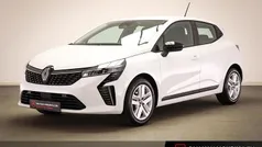 Gebruikt 2024 Renault Clio V Evolution Hatchback | € 18.695 (Goede deal)