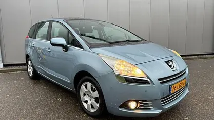 Gebruikt 2010 Peugeot 5008 MPV | € 2.450 (Eerlijke prijs)