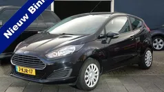 Zwart Gebruikt 2013 Ford Fiesta Style Hatchback | € 4.445 (Goede deal)