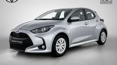 Gebruikt 2022 Toyota Yaris Hybrid Business Edition Hatchback | € 19.950 (Eerlijke prijs)