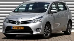 Zilver Gebruikt 2013 Toyota Verso MPV | € 9.945 (Super prijs)