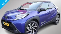 Blauw Nieuw 2024 Toyota Aygo Pulse Hatchback | € 23.799 (Eerlijke prijs)