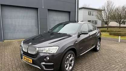 Grijs Occasion 2016 BMW X4 Executive SUV | € 19.450 (Eerlijke prijs)