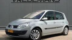 Gebruikt 2004 Renault Scénic II Komfort MPV | € 450 (Super prijs)