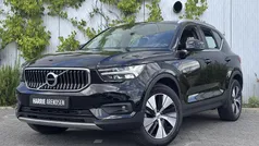 Zwart Gebruikt 2023 Volvo XC40 Core SUV | € 37.694 (Eerlijke prijs)