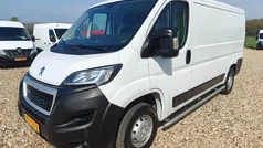 Wit Gebruikt 2022 Peugeot Boxer Premium Van | € 11.500 (Goede deal)