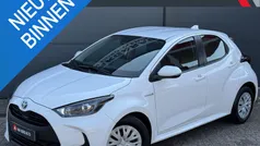 Wit Gebruikt 2020 Toyota Yaris Hybrid Active Hatchback | € 19.440 (Eerlijke prijs)