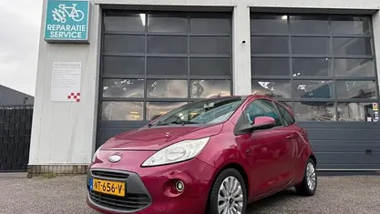 Rood Gebruikt 2009 Ford Ka Trend Hatchback | € 2.650 (Eerlijke prijs)