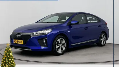 Intense blue pearl (yp5) Gebruikt 2019 Hyundai Ioniq Comfort Hatchback | € 12.900 (Eerlijke prijs)