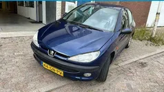 Blauw Gebruikt 2001 Peugeot 206 Hatchback | € 995 (Eerlijke prijs)