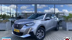 Grijs Gebruikt 2020 Peugeot e-2008 Active SUV | € 15.850 (Eerlijke prijs)
