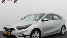 Gebruikt 2022 Kia Ceed Hatchback | € 17.183 (Eerlijke prijs)