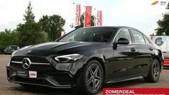 Gebruikt 2024 Mercedes C200 AMG line Sedan | € 53.450 (Eerlijke prijs)